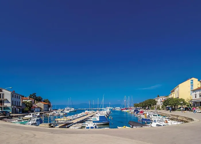 Luxurious In Holiday home